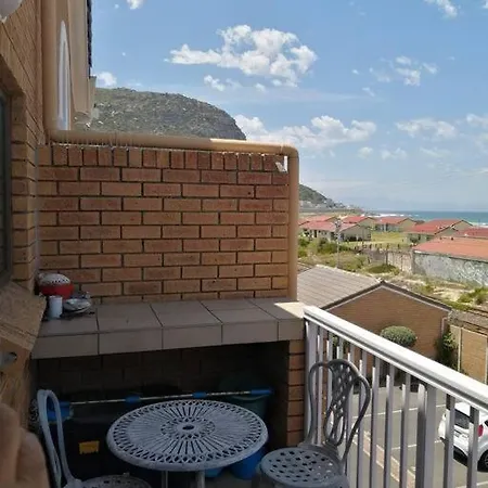 Fish Hoek Beach Apartment Cape Town Exterior photo